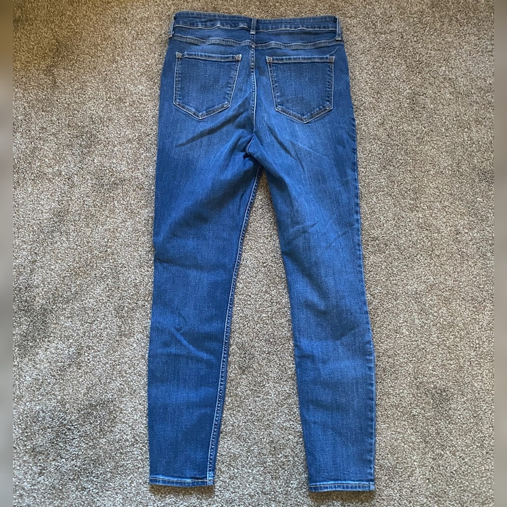 Old Navy Skinny Jeans - Picture 4 of 4